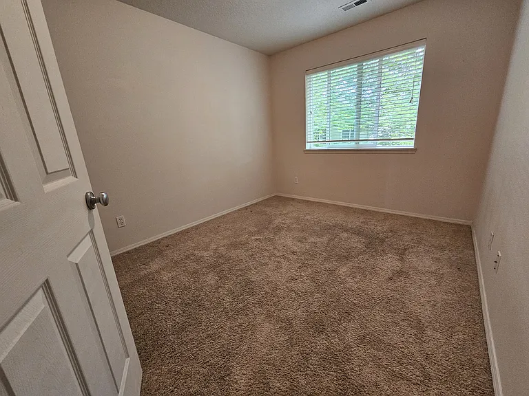 6261 SW 208th Ter — Photo 9