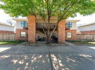 872 W Vanderbilt St, Stephenville, TX 76401