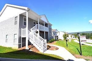 3rd image of 1908 Tabor Village Dr #B