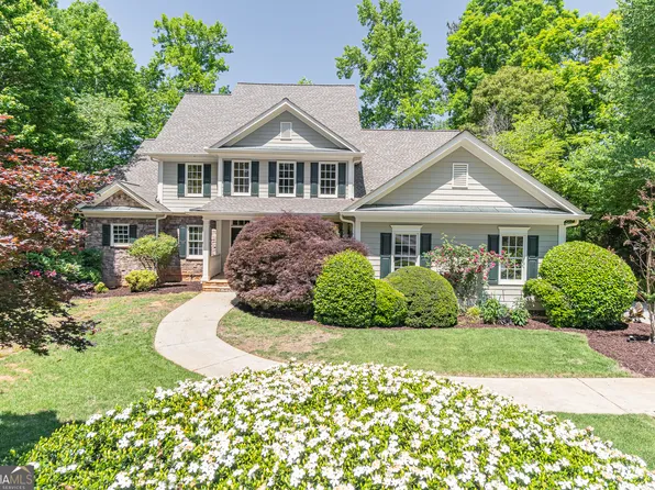 2169 Glenmore Ln, Snellville, GA 30078