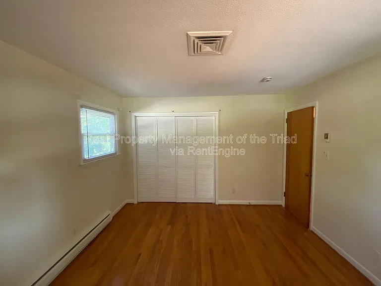 926 Hilltop Blvd — Photo 12