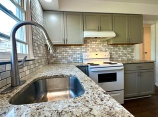 621 Seybert St UNIT 1, Hazleton, PA 18201