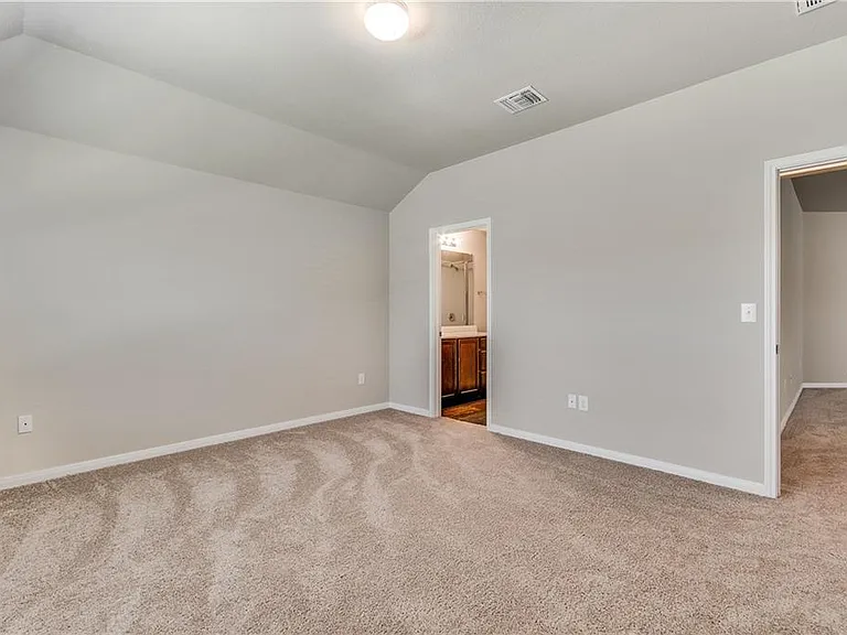 185 Voss — Photo 14