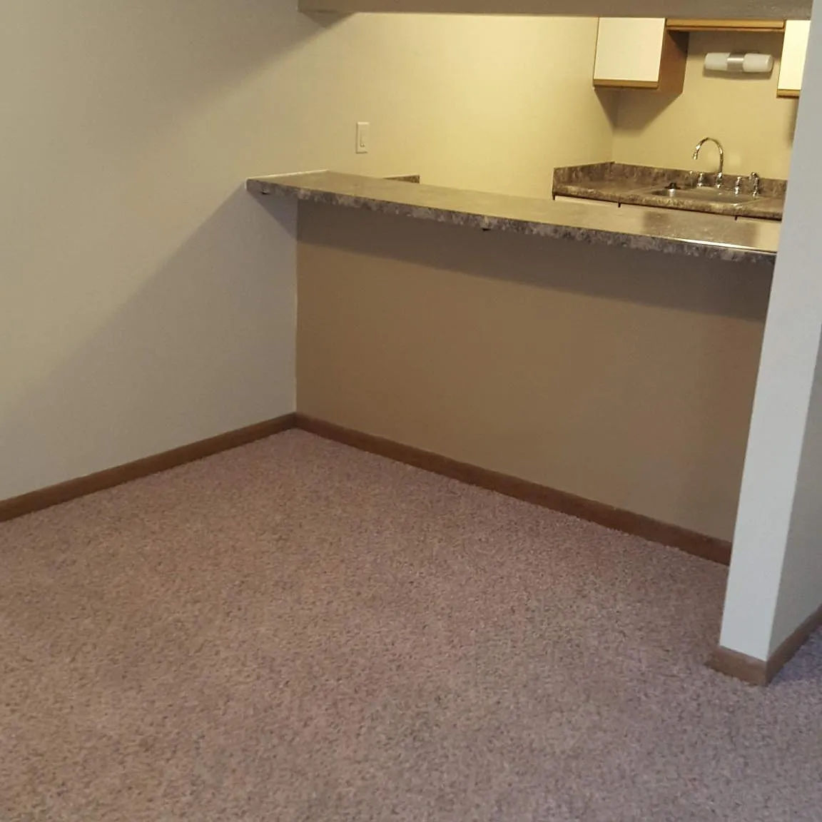1 bed, $765 — Photo 4
