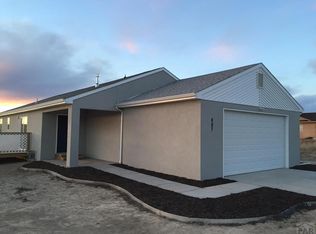 887 S Sweetwater Dr, Pueblo West, CO 81007