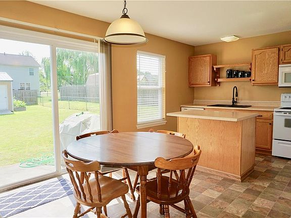 3rd image of 3076 N Natasha Dr
