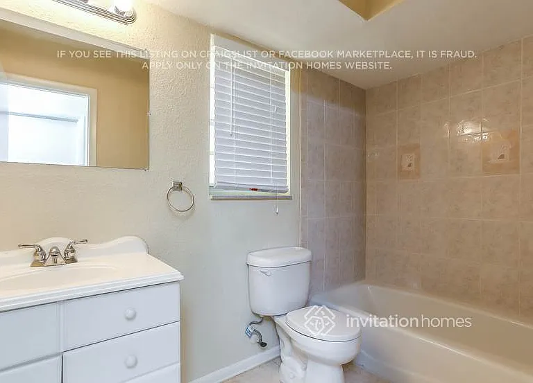 520 NW 43rd Ave — Photo 13