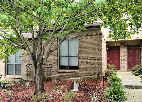 5th image of 8075 Charter Oak Ln