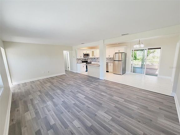 3rd image of 3540 Lori Ln S