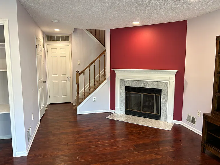 4 Juniper St — Photo 6