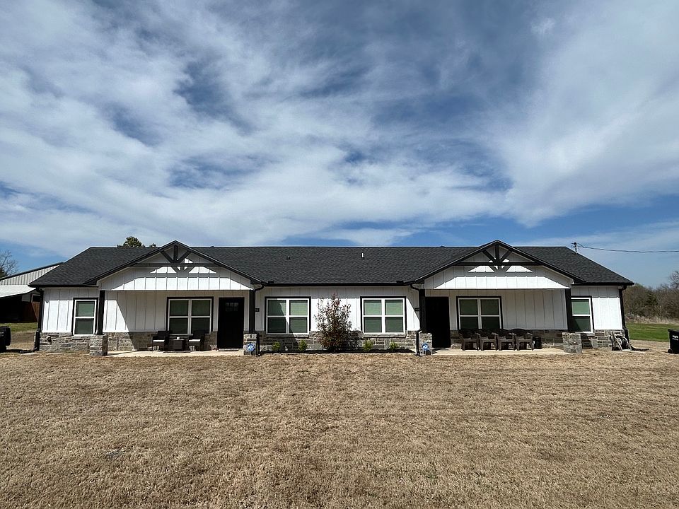 1st image of 804 County Road 1058 #804