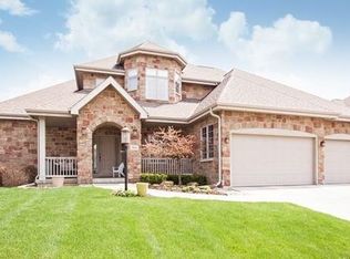 901 Blue Aster Trl, Middleton, WI 53562