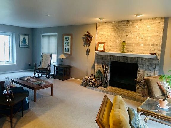 4th image of 2521 Williams Dr