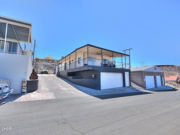 4th image of 9449 Bluff Dr