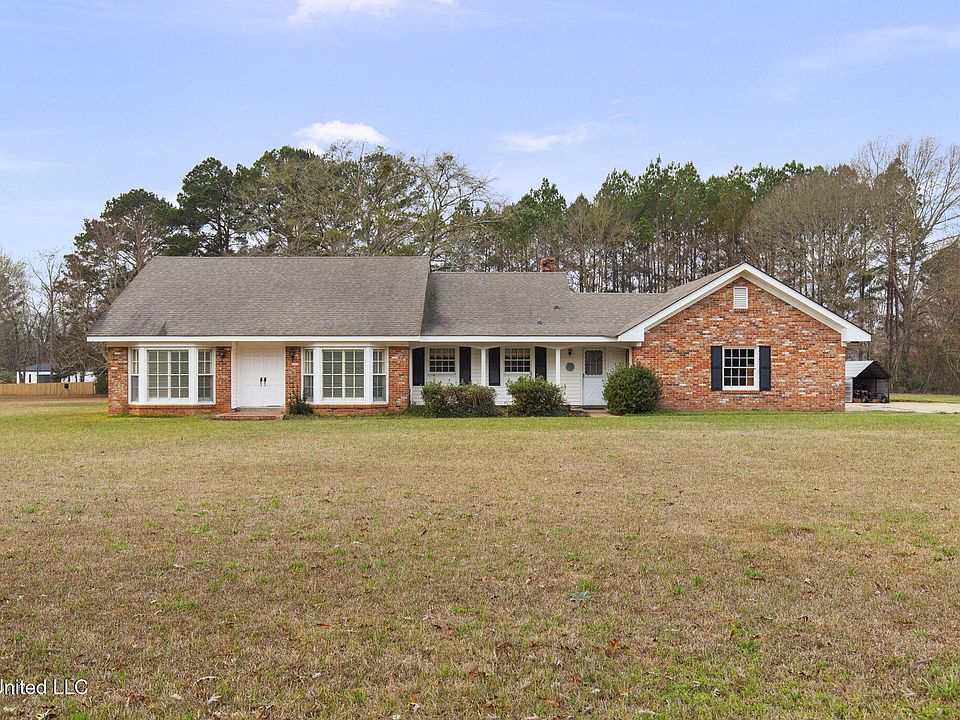 1st image of 324 Bob White Dr