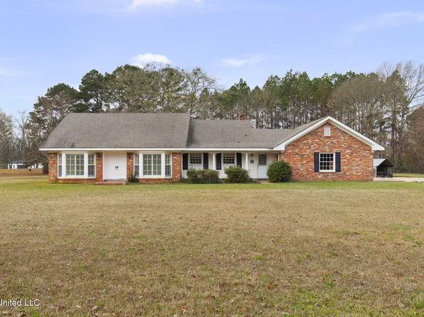 324 Bob White Dr, Canton, MS 39046