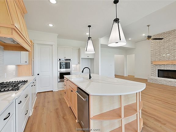4th image of 4273 Padova Cir