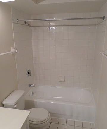 3rd image of 5000 Oakton St APT 205