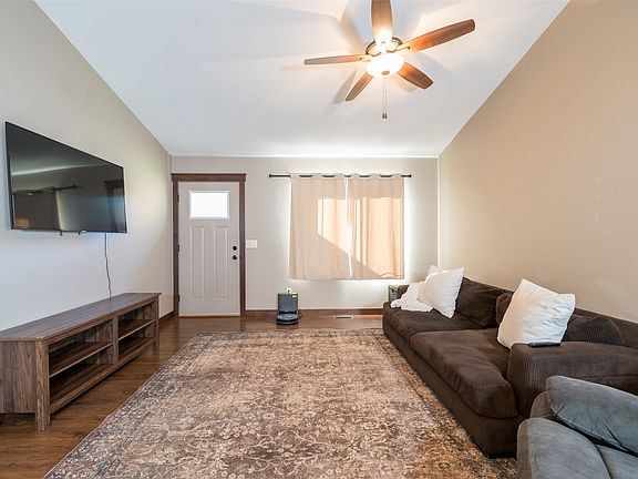 3rd image of 675 Blue Karner Drive