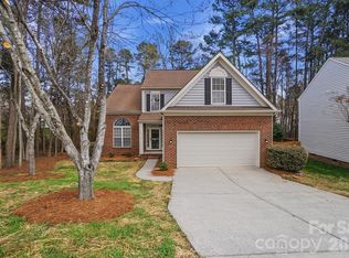 7711 Taymouth Ln, Charlotte, NC 28269