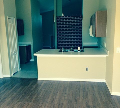 4th image of 30822 Midtown Ct