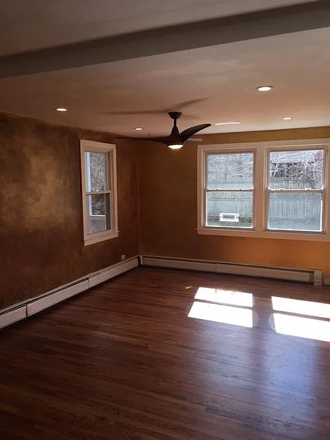3 bed, 1932 sqft, $3,750 — Photo 3