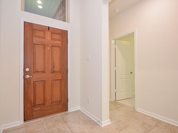 5th image of 8006 Bunch Grass Ln