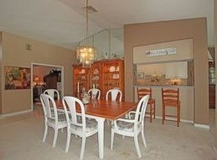 8545 SE Gulfstream Pl, Hobe Sound, FL 33455