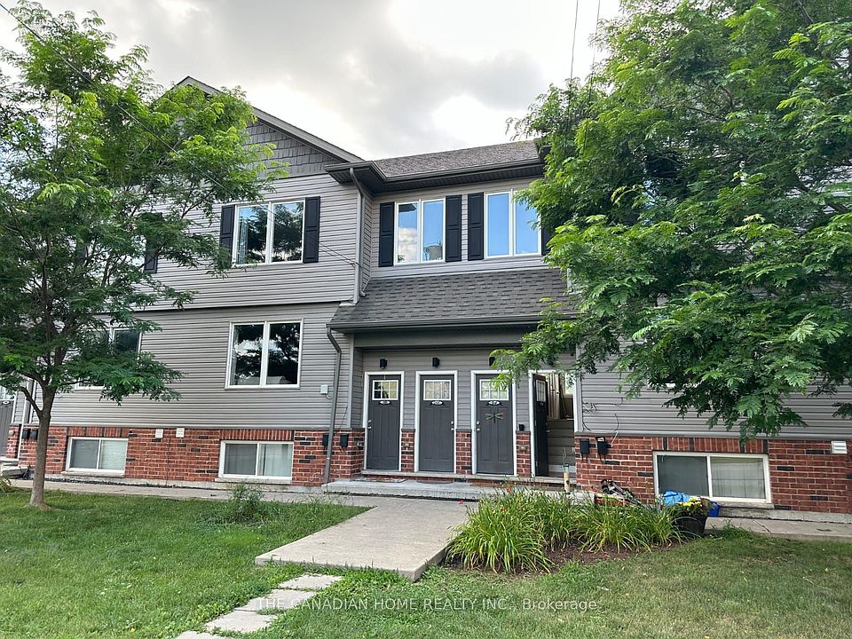 1st image of 220 Erie St #220