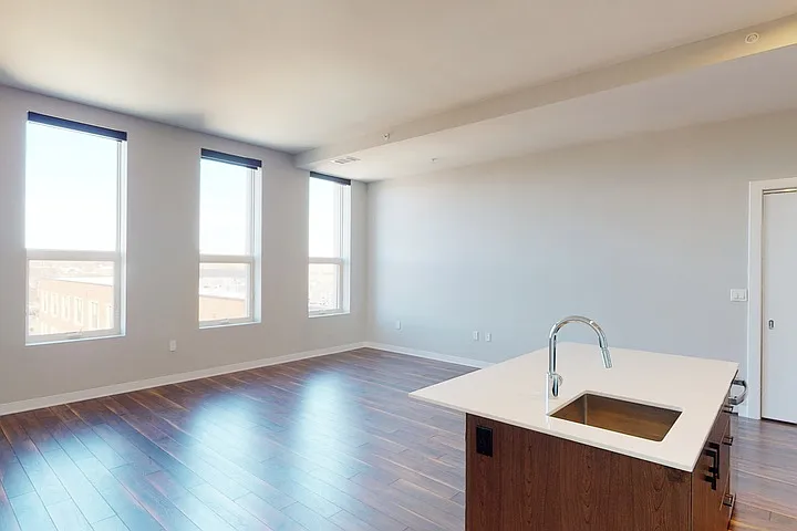 520 E Armour — Photo 127