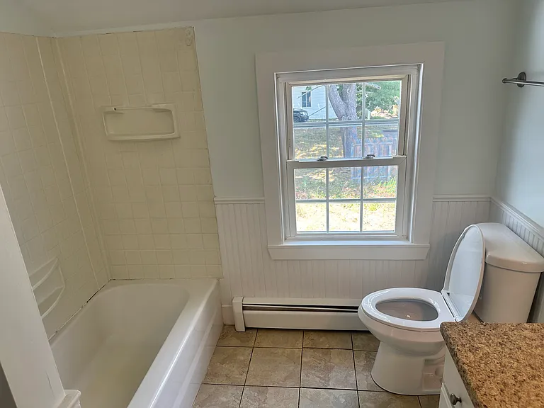 324 Elm St #A — Photo 33