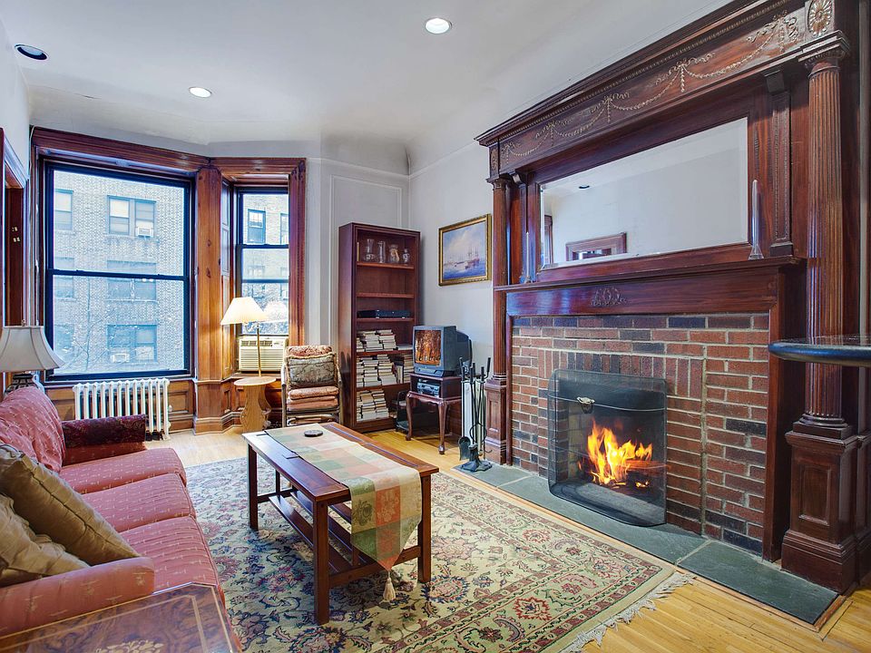 1st image of 341 W 87th St APT 2R