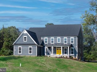 205 Stratton Ln, Fredericksburg, VA 22406