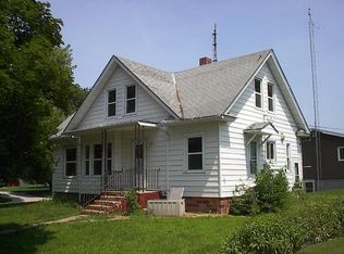 205 S 4th St, Elgin, NE 68636