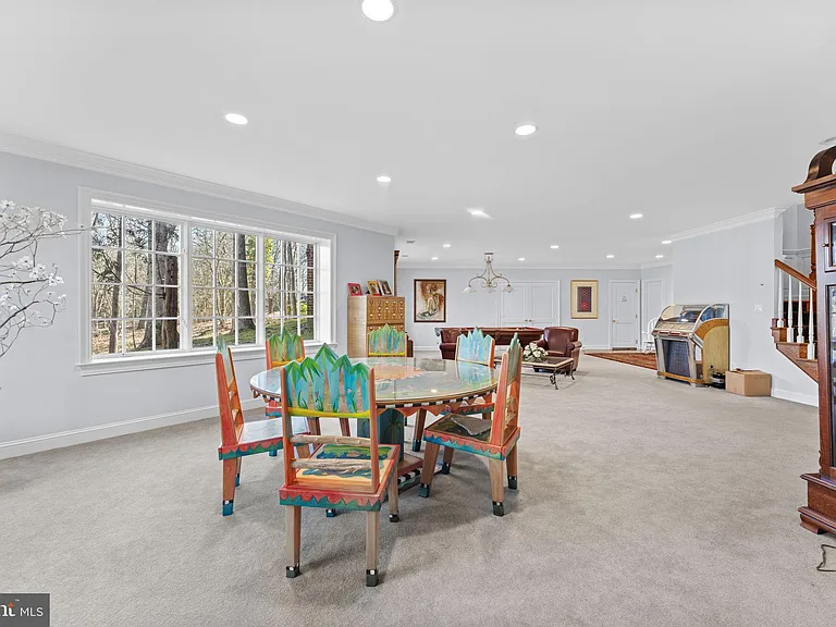 8541 Old Dominion Dr — Photo 33