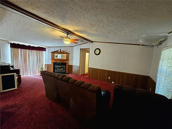 5th image of 165 Dixon Rd