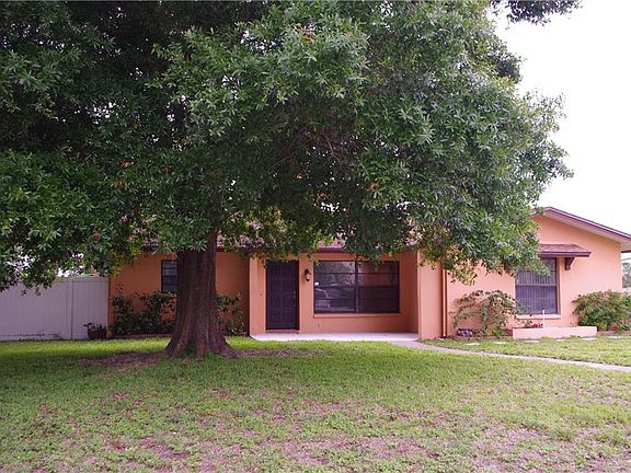2nd image of 2050 Kimberly Dr