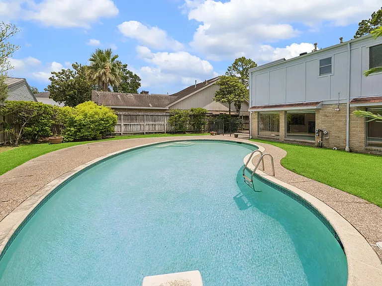 10314 Olympia Dr — Photo 21