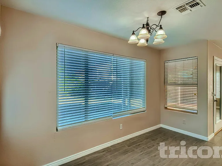 15028 W Honeysuckle Ln — Photo 14