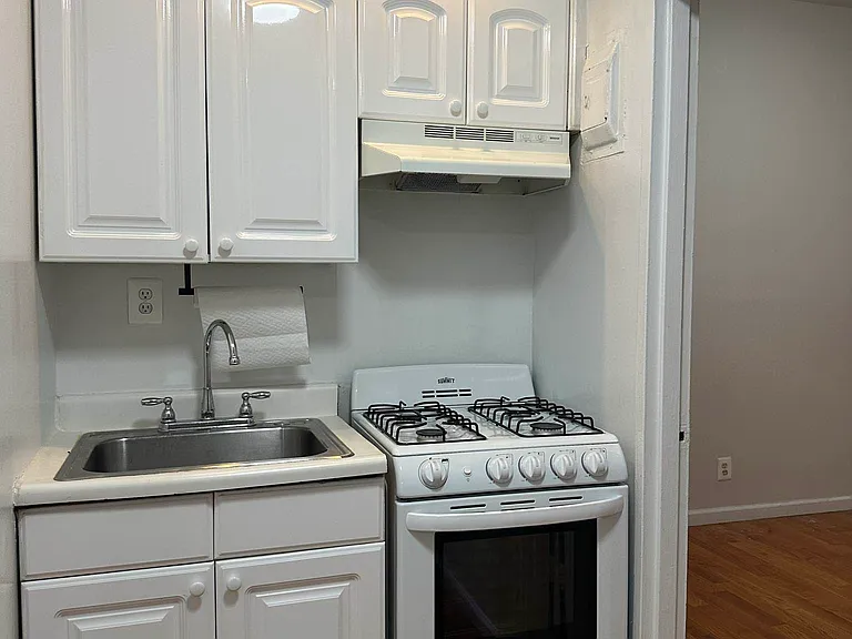 11 E 32nd St #5C — Photo 5