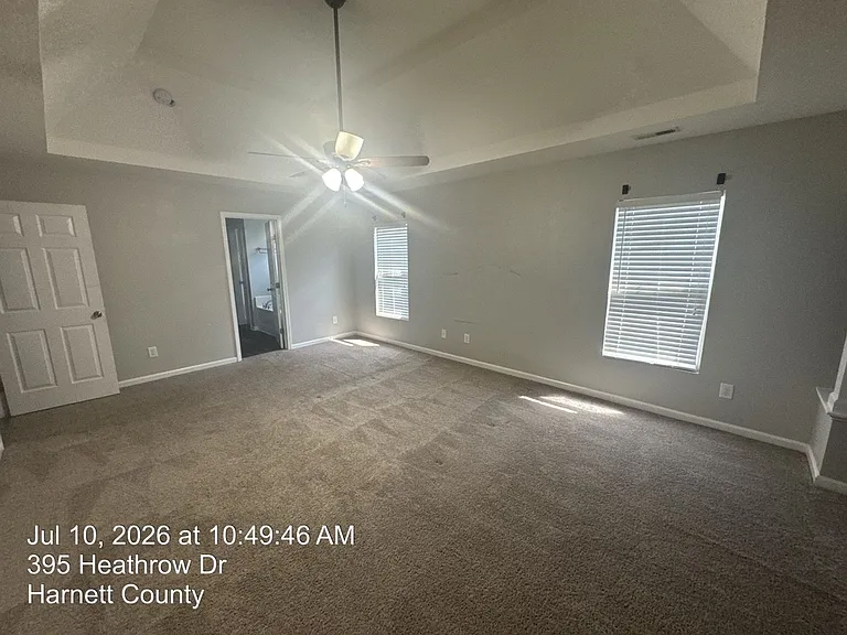 395 Heathrow Dr — Photo 18