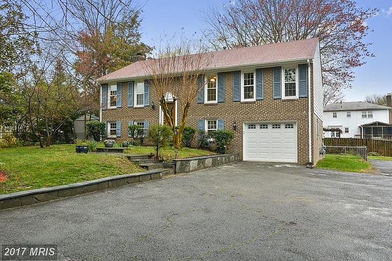 1st image of 2013 Hoover Ln