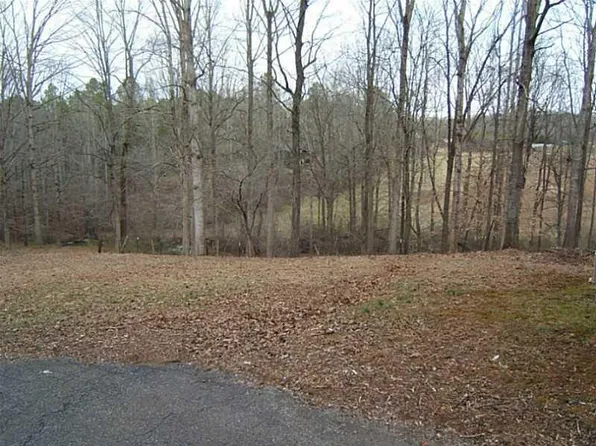 7310 Log Cabin Rd, Cumming, GA 30028