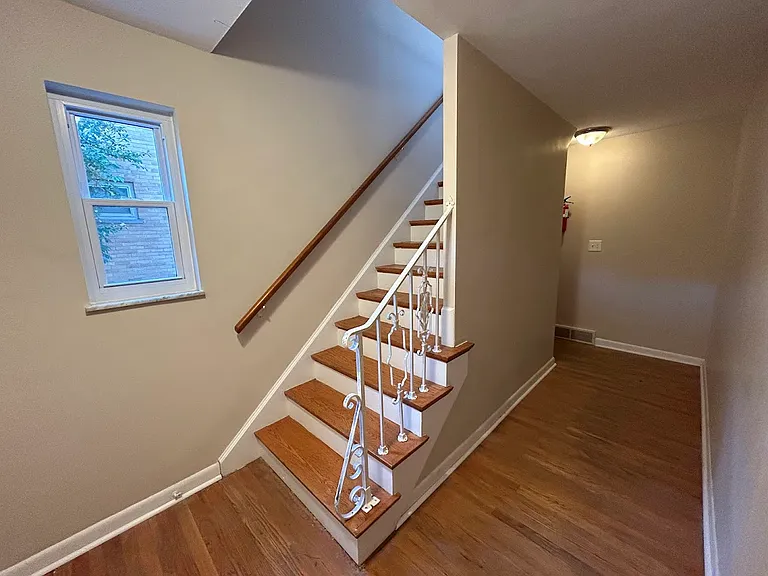 4756 Clevesdale Dr #2 — Photo 3