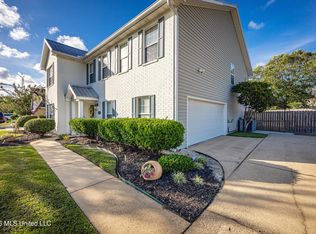 3509 Farrington Ct, Ocean Springs, MS 39564