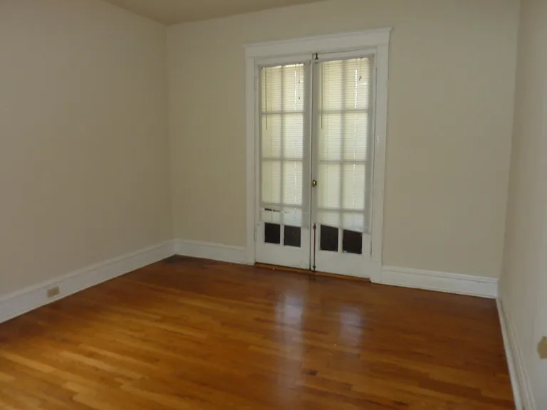 743 Heman Ave — Photo 10