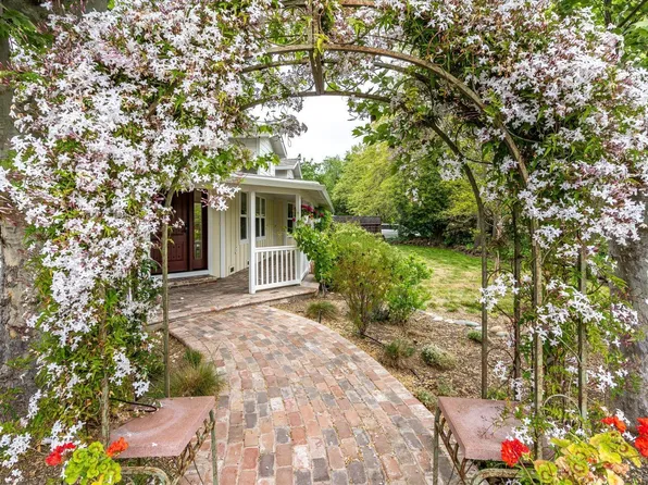 831 - 835 Madrone Road, Glen Ellen, CA 95442