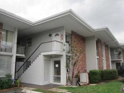 6800 Brookline Dr, Hialeah, FL, 33015