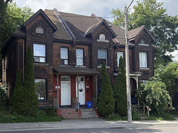 3rd image of 101 Stuart St