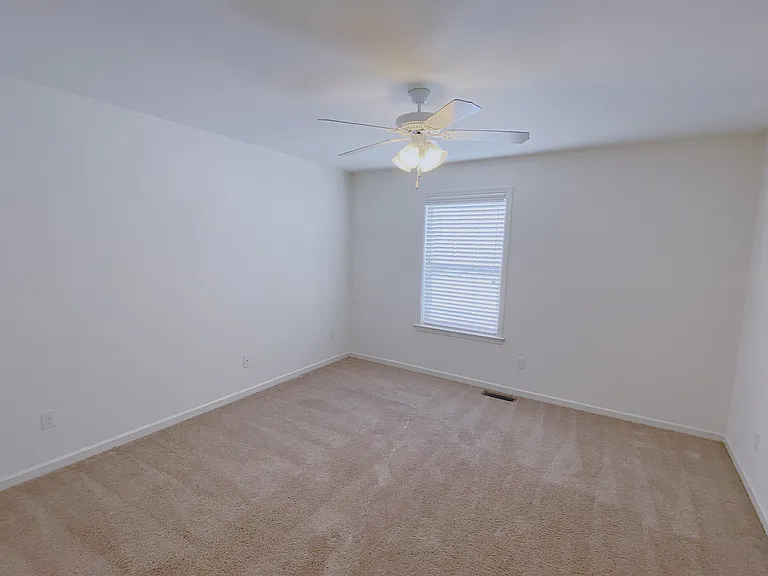 Fox Ridge — Photo 98